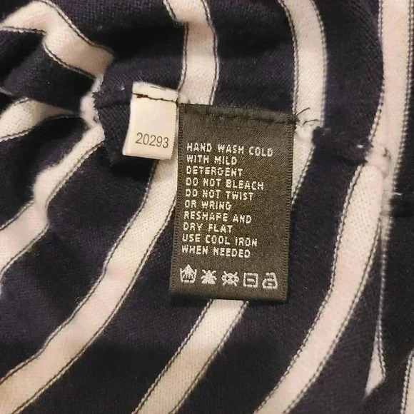 August Silk Heritage 9 Button Cardigan Navy/White Striped Size Large. - Picture 5 of 8